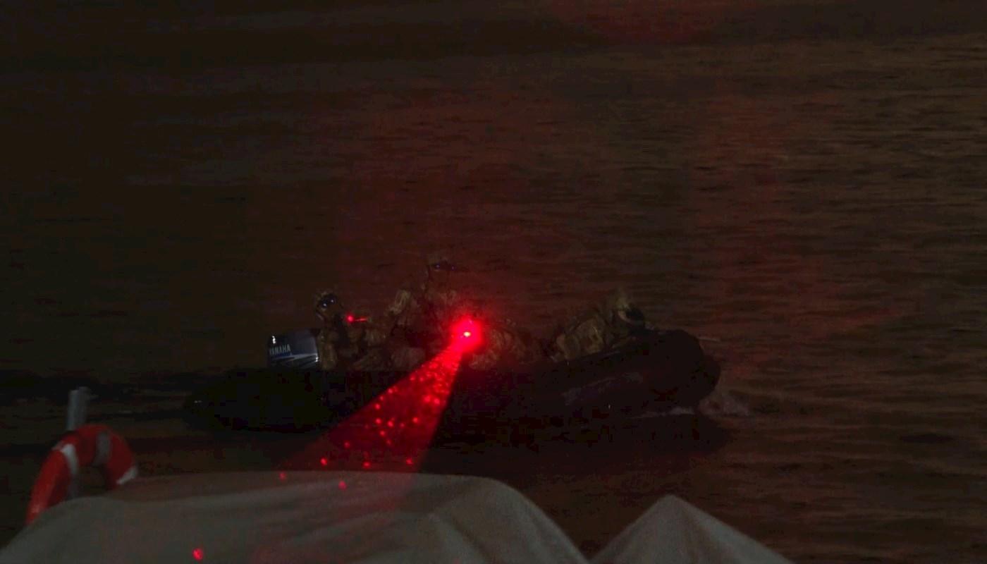 Sessizce Geldik, Sağ Salim Aldık, Gururla Dönüyoruz